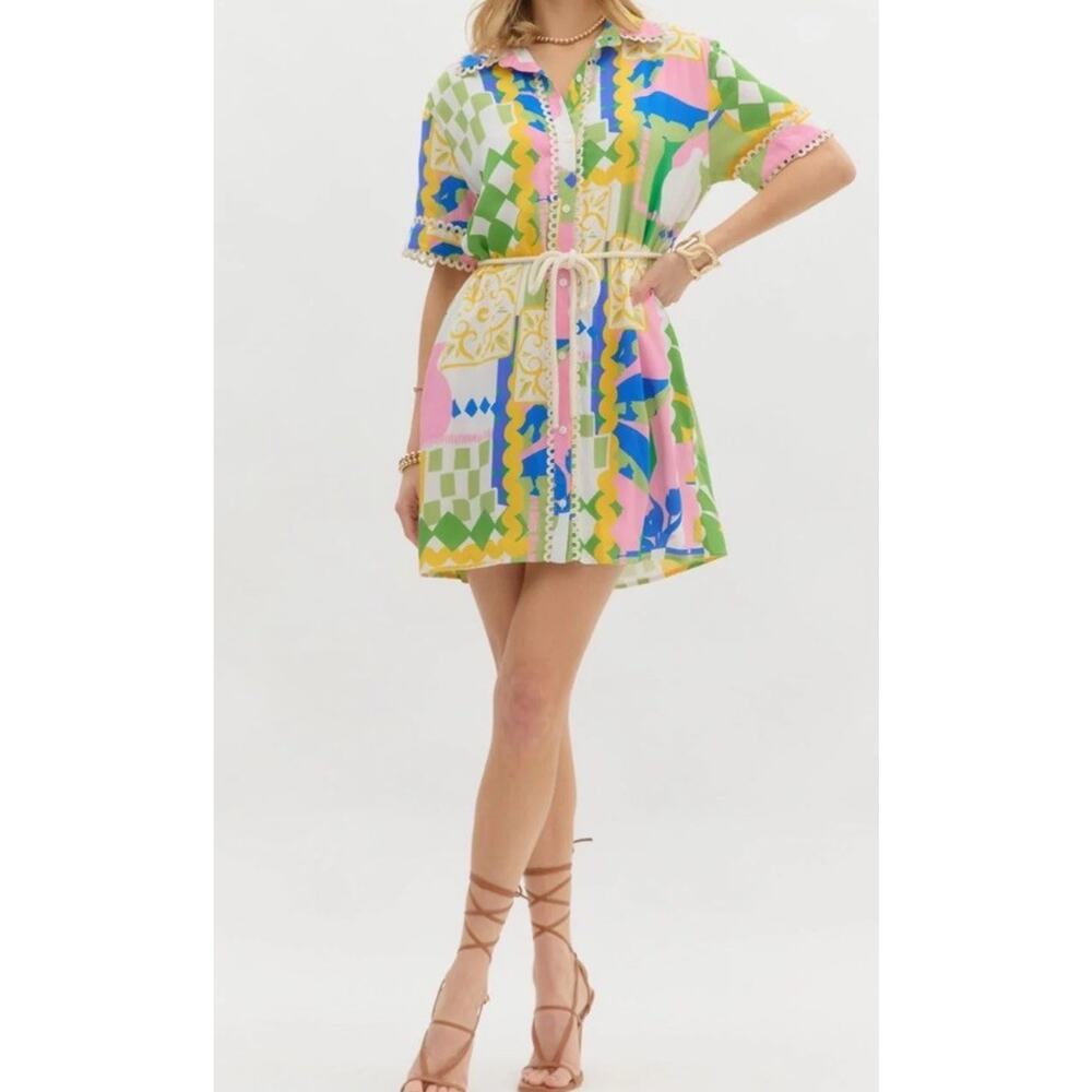 Entro vibrant, abstract-print button-down mini dress Size M